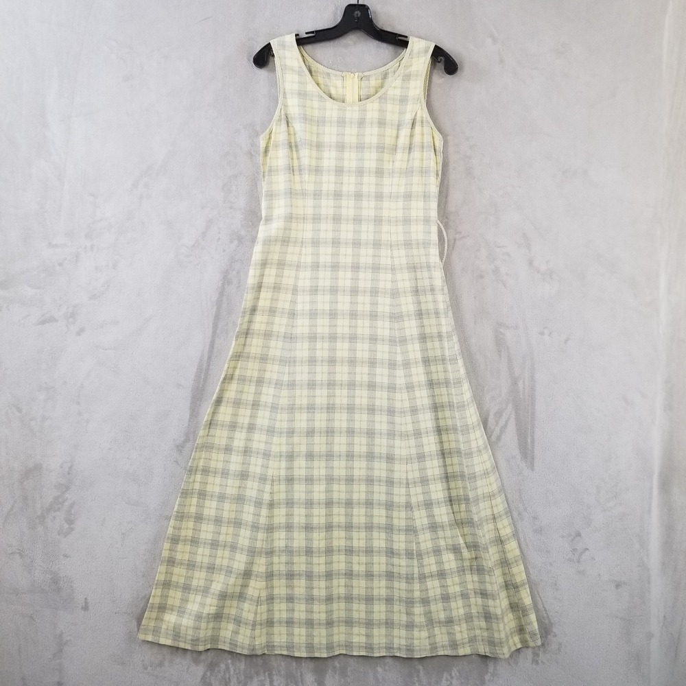 Sleeveless Plaid Maxi Dress in Light Yellow and Gray